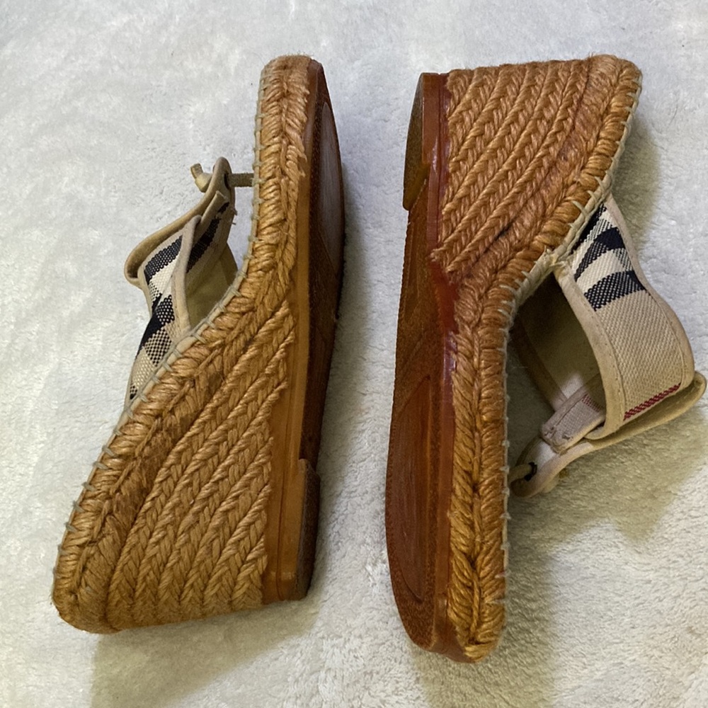 Burberry wedge Sandals - Picture 10 of 16